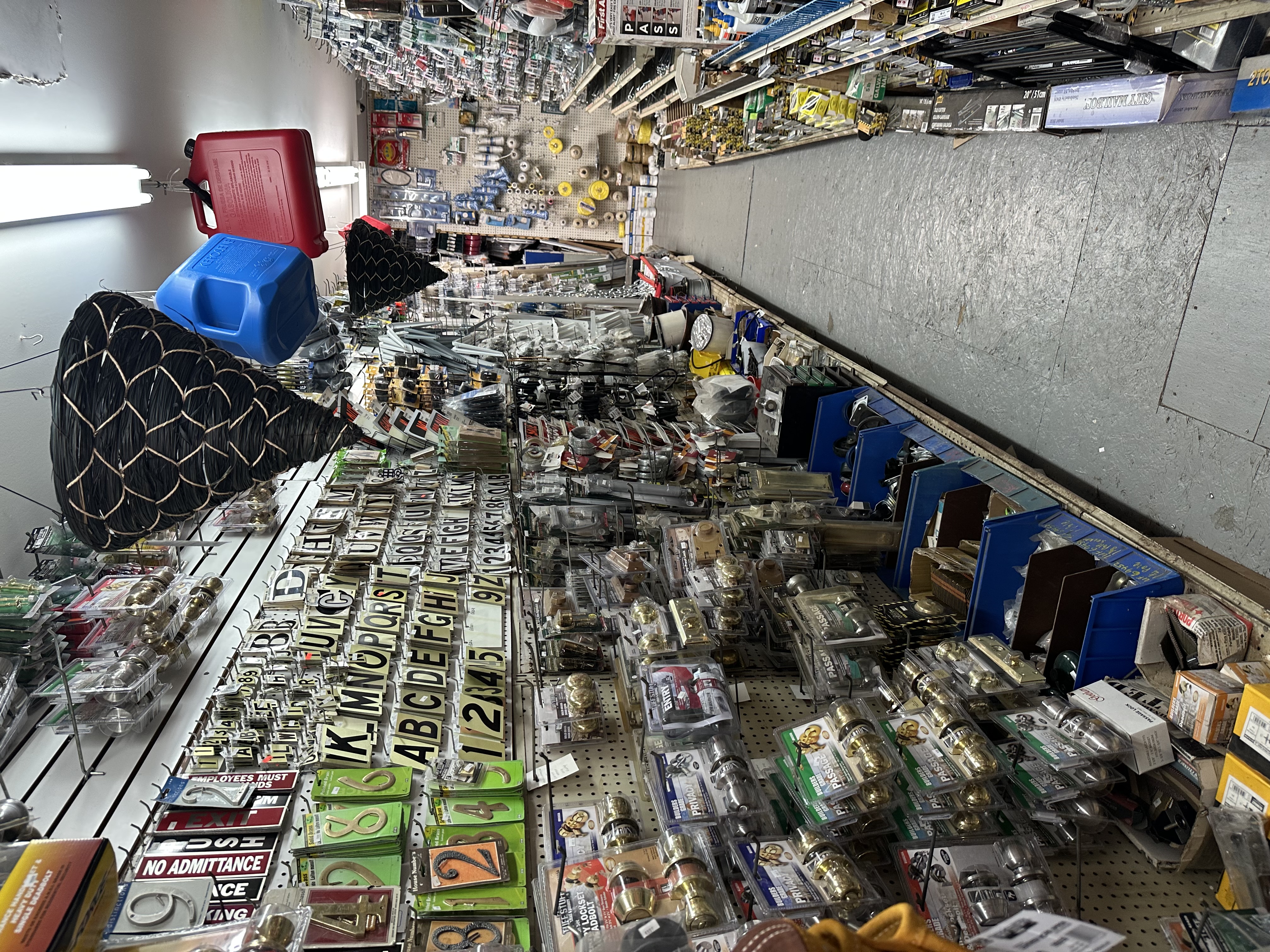 Inside SBS Hardware — photo 7380