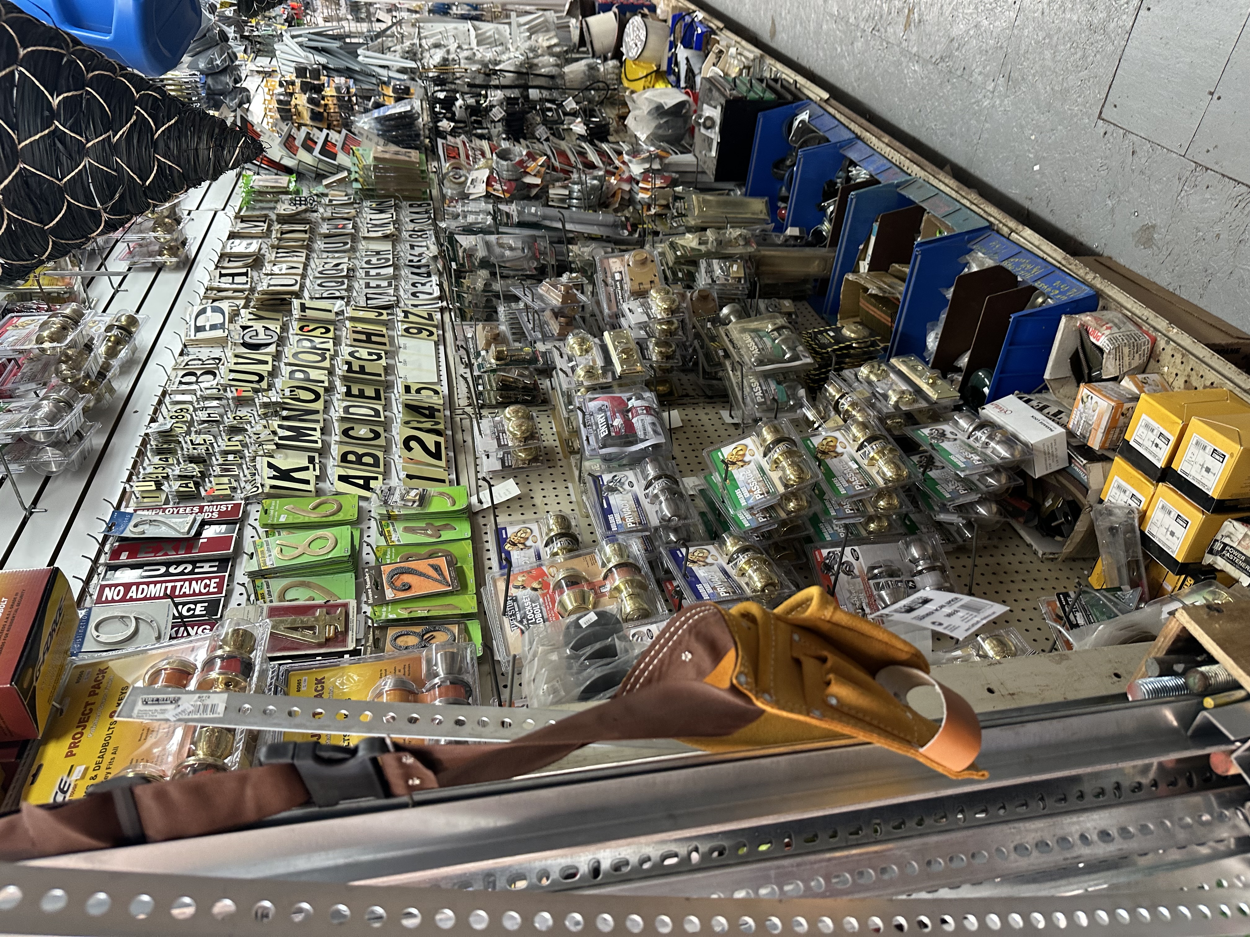 Inside SBS Hardware — photo 7379